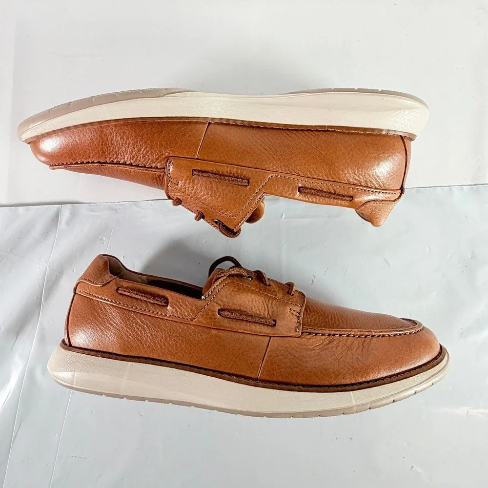 Clarks Un Pilot Lace Tan Leather Men's Boat Shoes Size 11 M NWB
